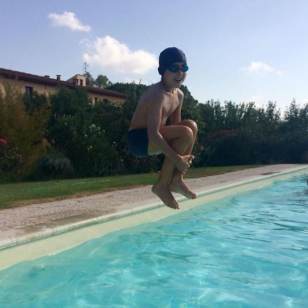 גרוסטו Agriturismo Lupo Vecchio מראה חיצוני תמונה
