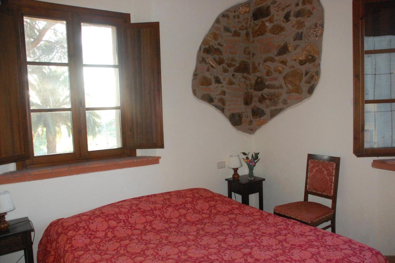 גרוסטו Agriturismo Lupo Vecchio מראה חיצוני תמונה