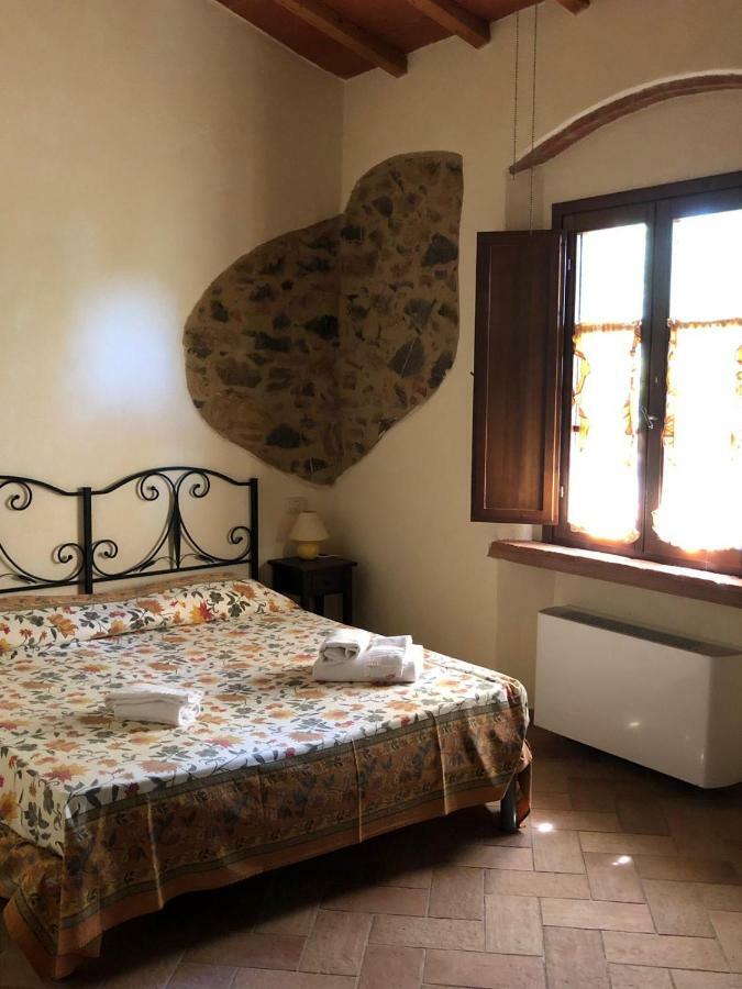 גרוסטו Agriturismo Lupo Vecchio מראה חיצוני תמונה